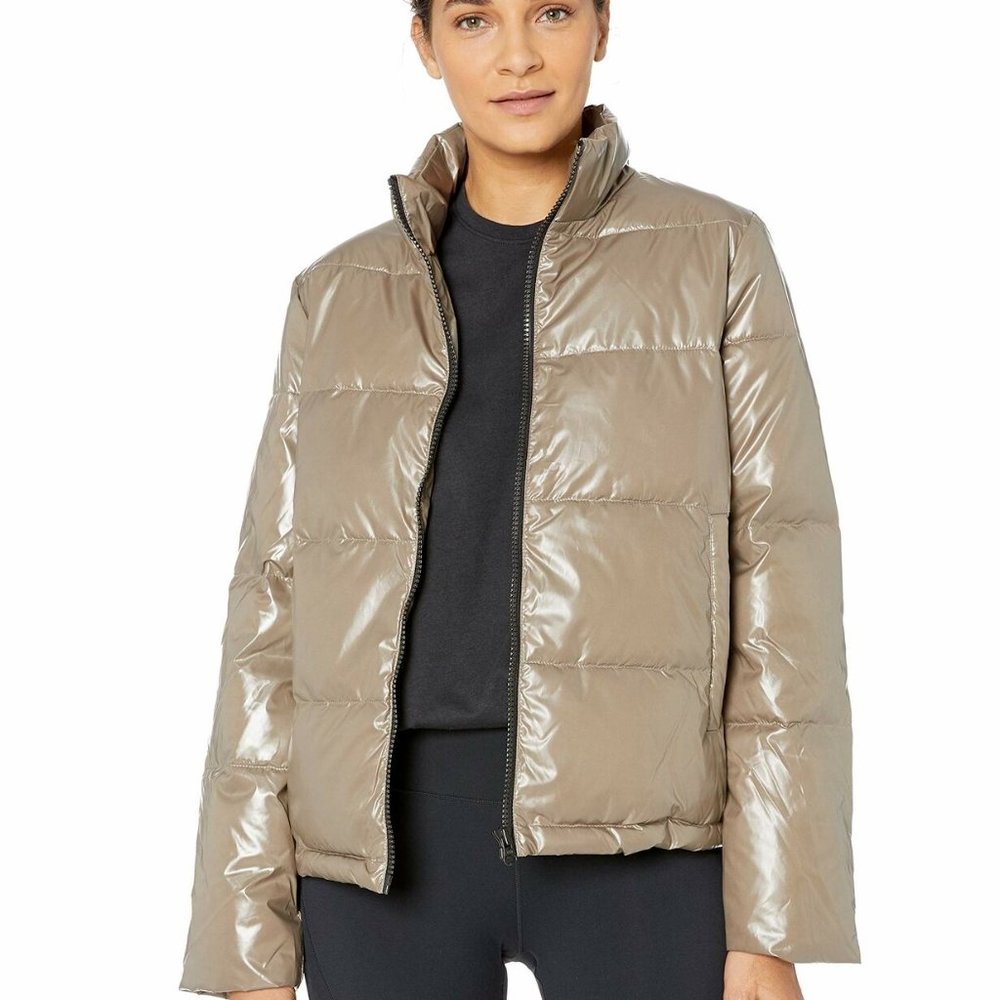 Core 10 Women's High Shine Insulated Puffer Sz M